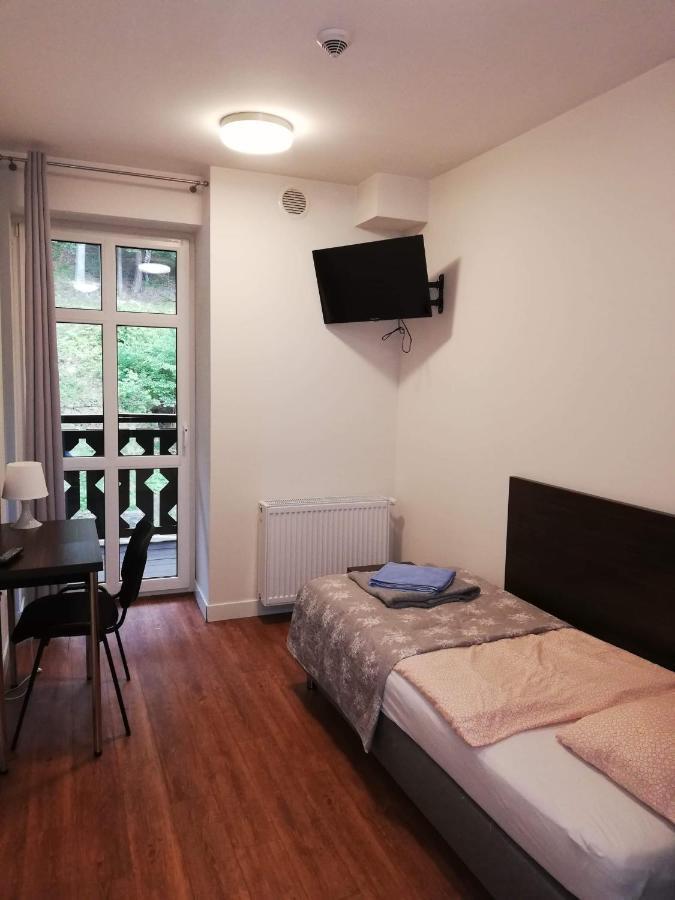 Sloneczna Hotell Miedzygorze Exteriör bild